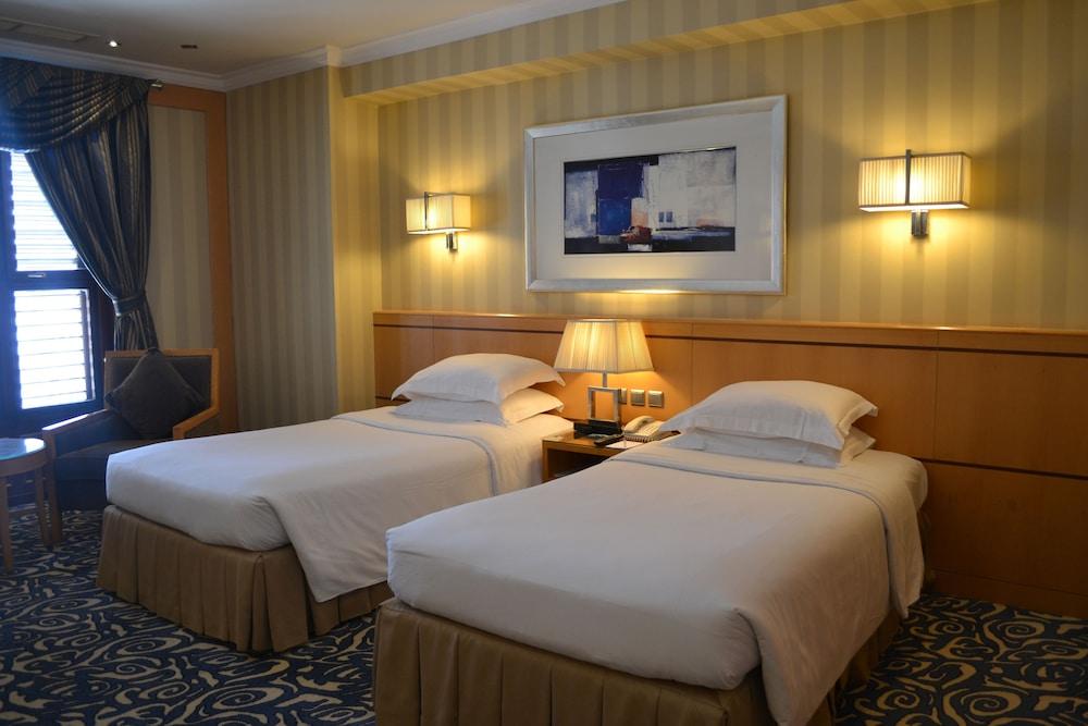 Hotel Makkah Towers La La Mecca Esterno foto A room at the hotel