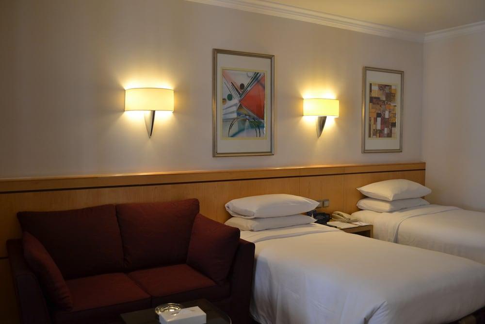 Hotel Makkah Towers La La Mecca Esterno foto A room at the hotel