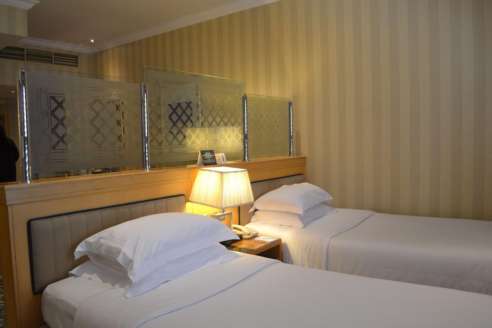 Hotel Makkah Towers La La Mecca Esterno foto A room at the hotel