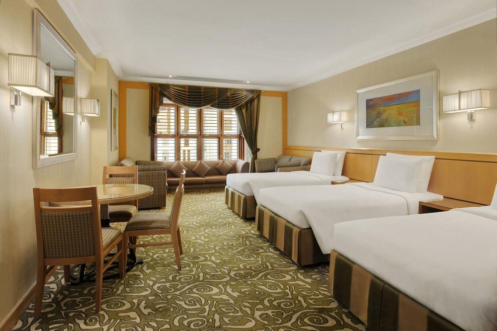 Hotel Makkah Towers La La Mecca Esterno foto A room at the hotel