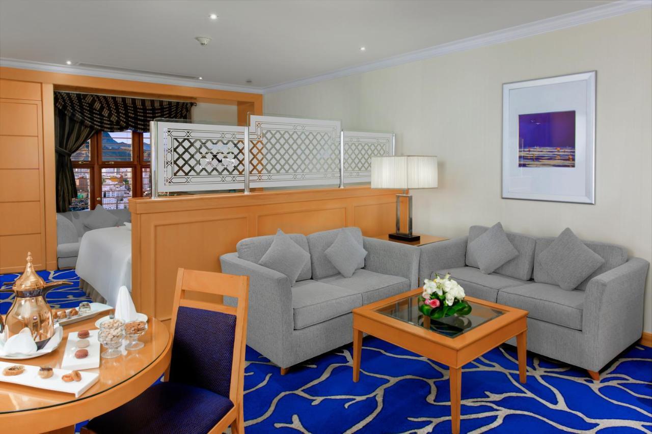 Hotel Makkah Towers La La Mecca Esterno foto A suite at the hotel