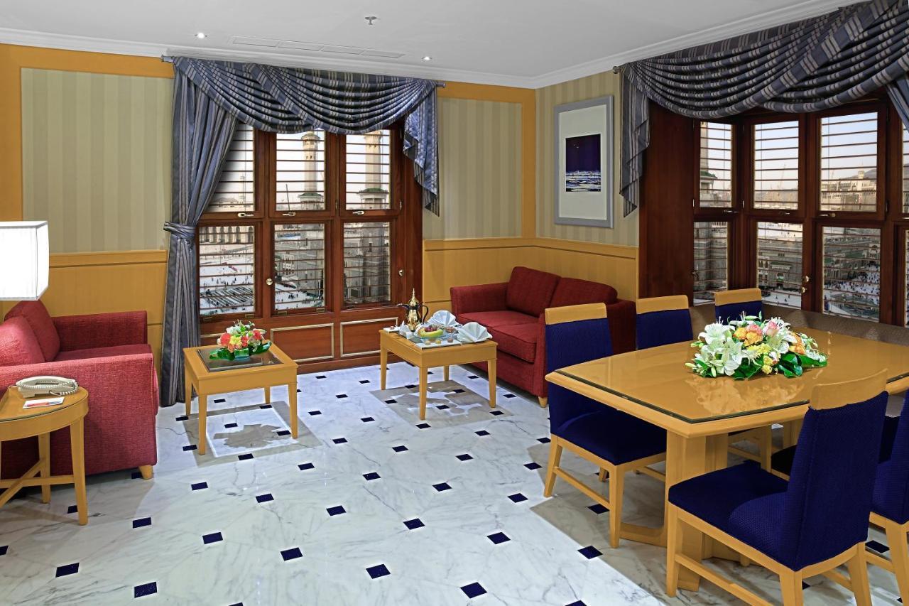 Hotel Makkah Towers La La Mecca Esterno foto A suite at the Ritz-Carlton, Riyadh